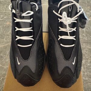 Nike Black and White Men's Sneakers air max